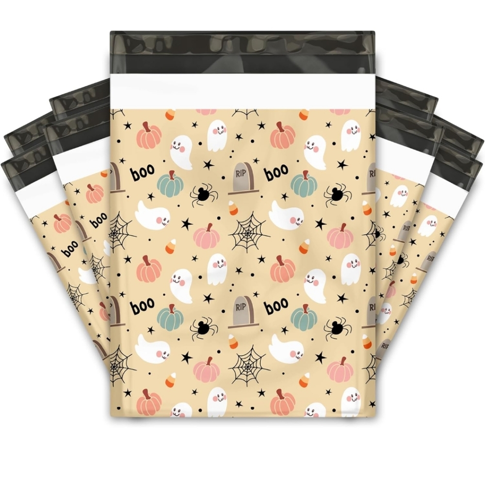 15 cute beige Halloween polymailer packages